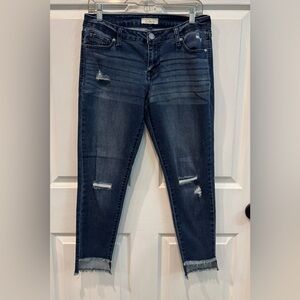 Elan Women's Mid Rise Hi-Low Frayed Cuffs Stretch Blue Jeans Size M